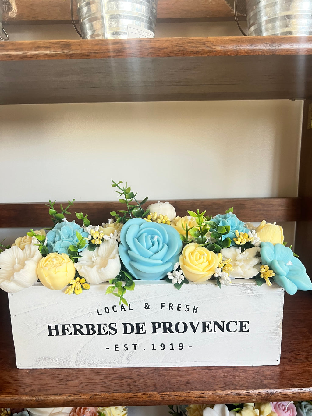 Floral tray bouquet